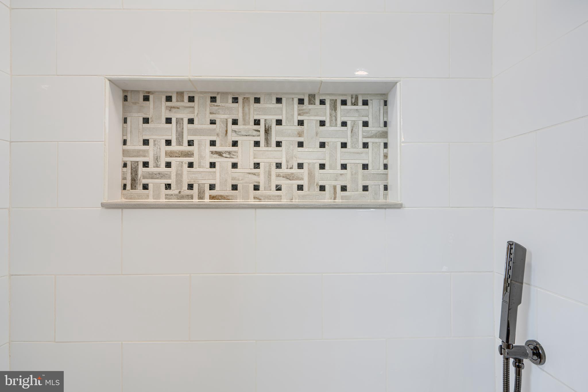 MY LADY'S MANOR - Residential