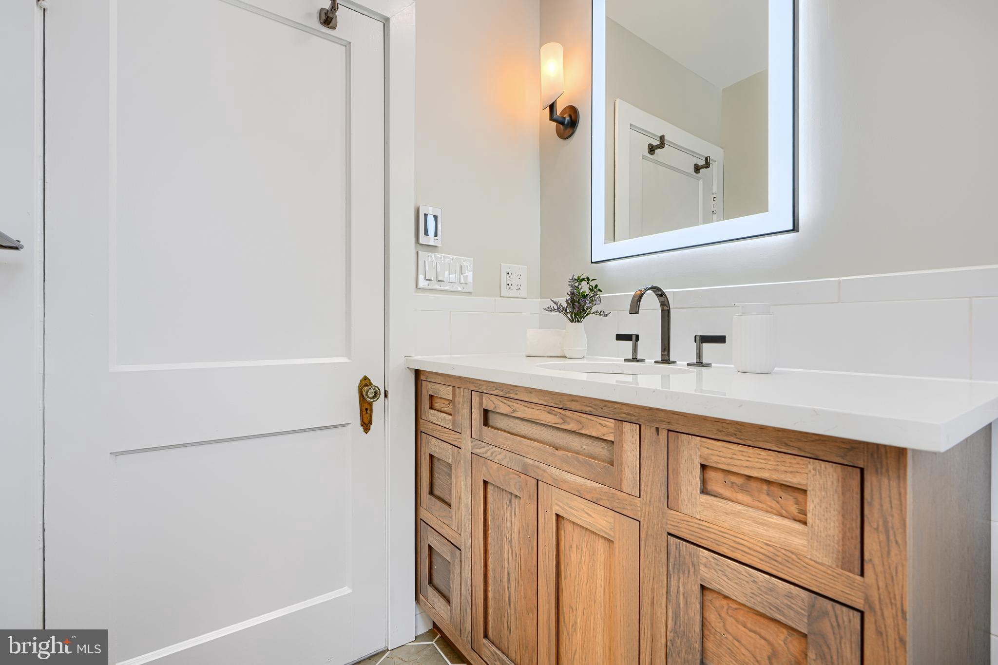 MY LADY'S MANOR - Residential