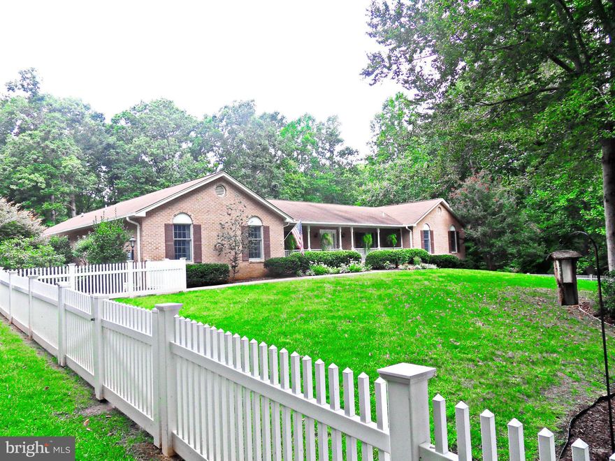 Custom, All Brick Rambler on 5.5+ acres.... Kitchen w/stainless appliances, table space with bump out bay window. Sep din rm, Fam Rm off kit w/gas FP and gleaming hdwd floors. Doors to deck overlooking well manicured lawn surrounding in ground pool perfect for entertaining.. In law suite w/sep entrance, LR, BR and full BA. Huge basement w/side entrance. Large level yard...fenced in front yard.