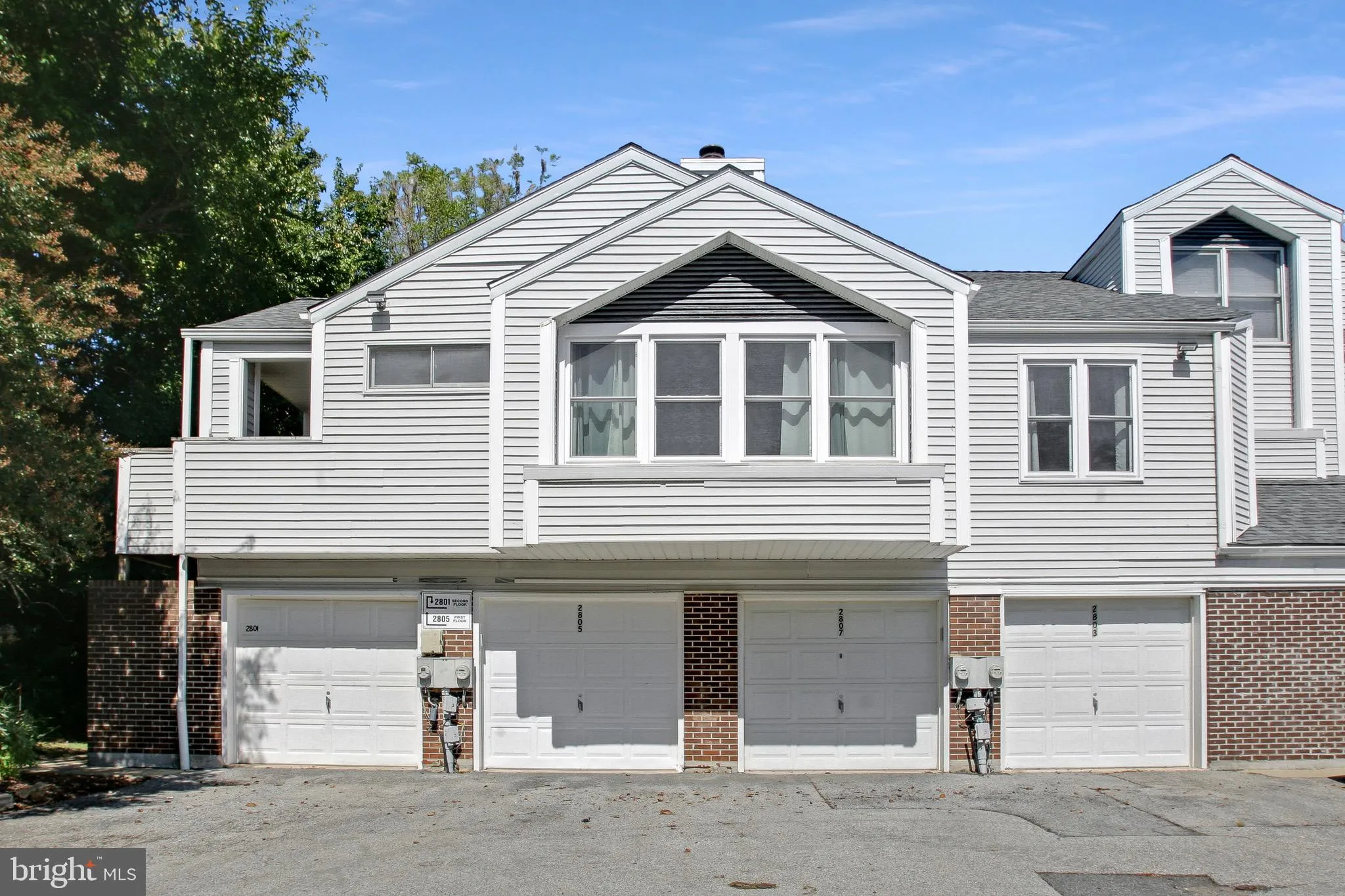 2801 Creekside Drive, Newark, DE 19711