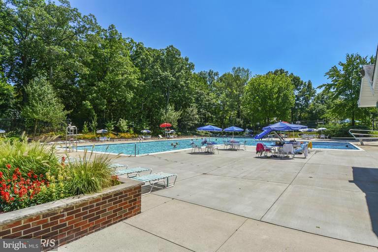 MONTPELIER - Residential