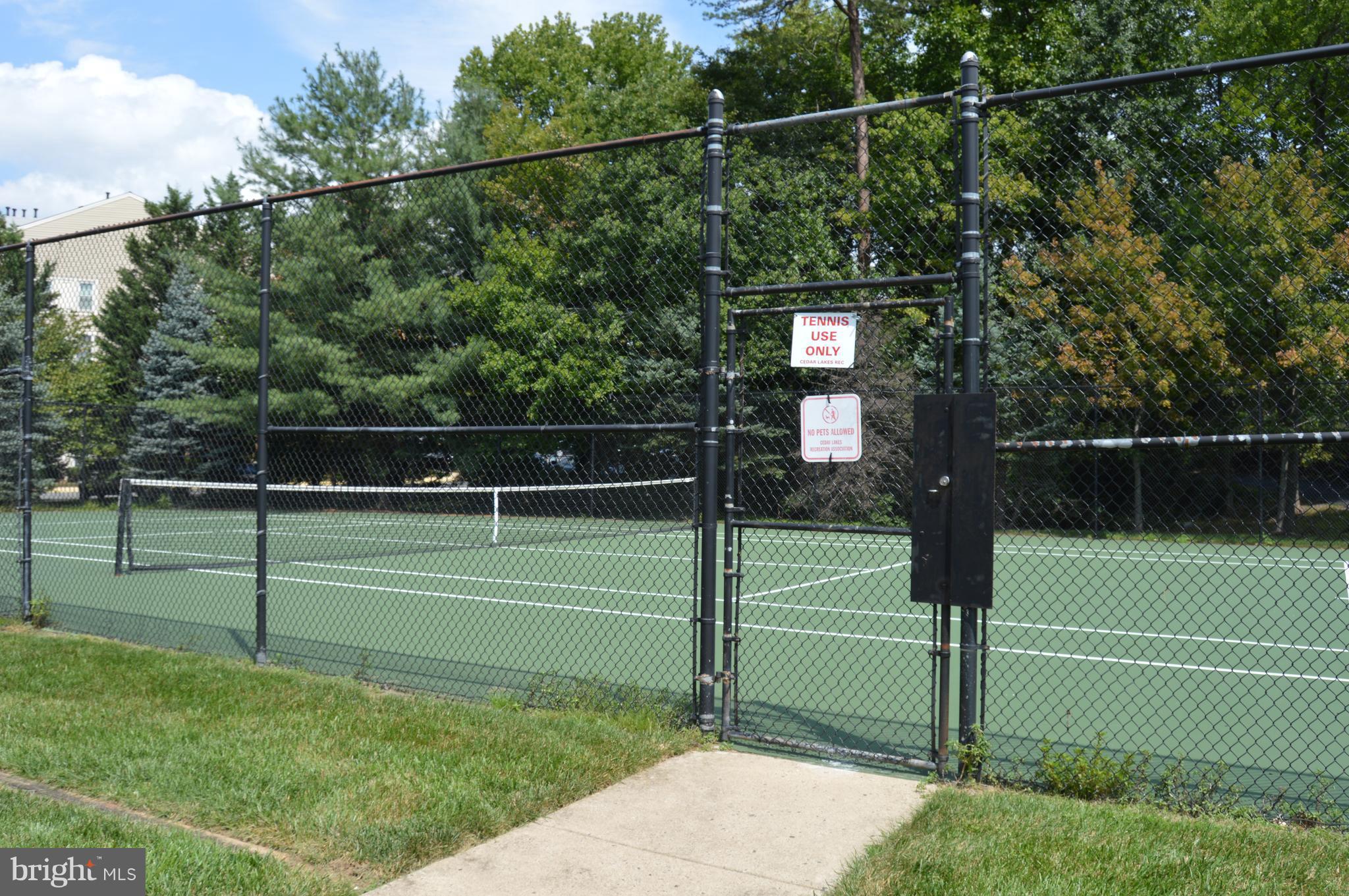 CEDAR LAKES - Residential