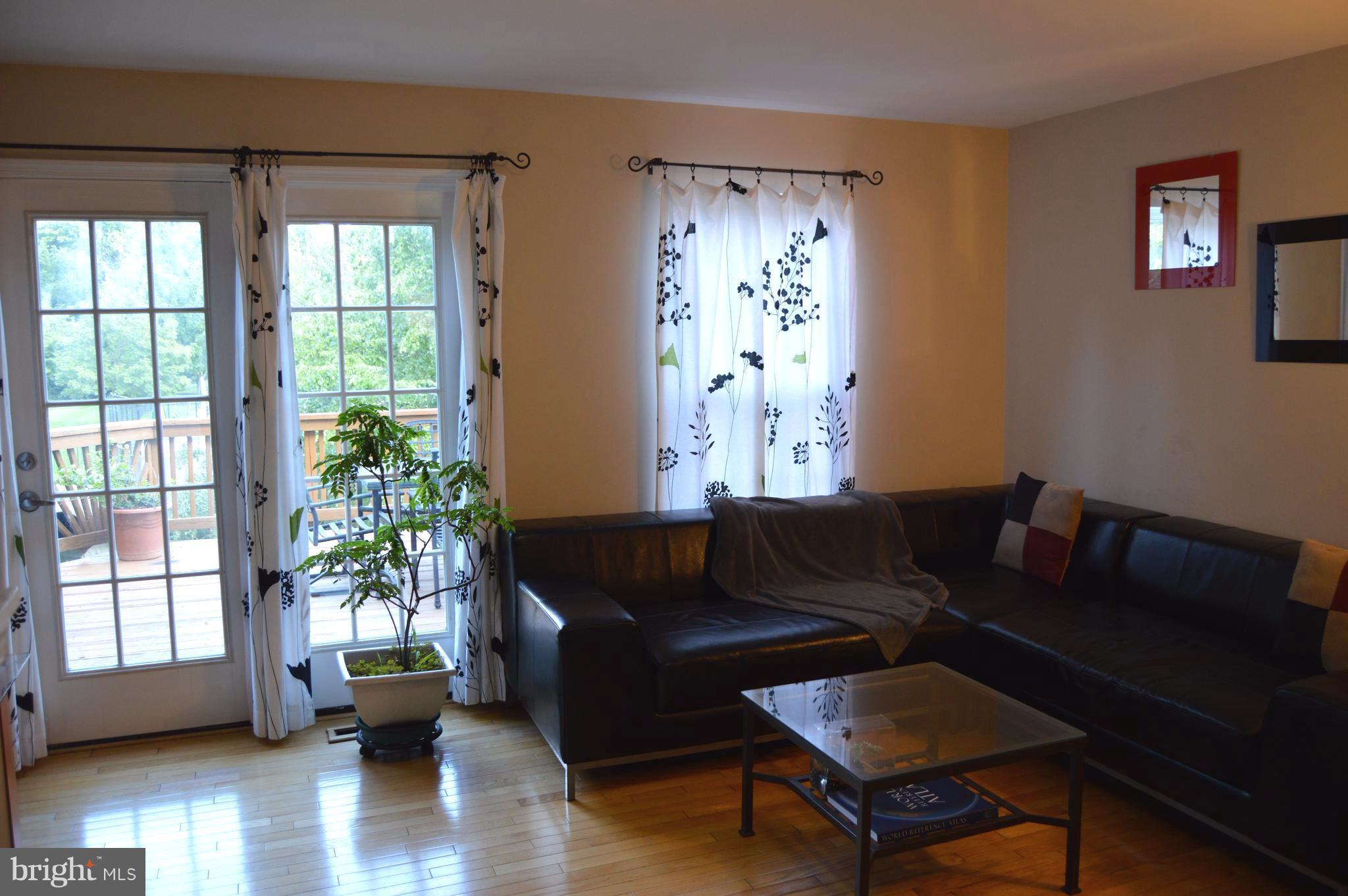 CEDAR LAKES - Residential