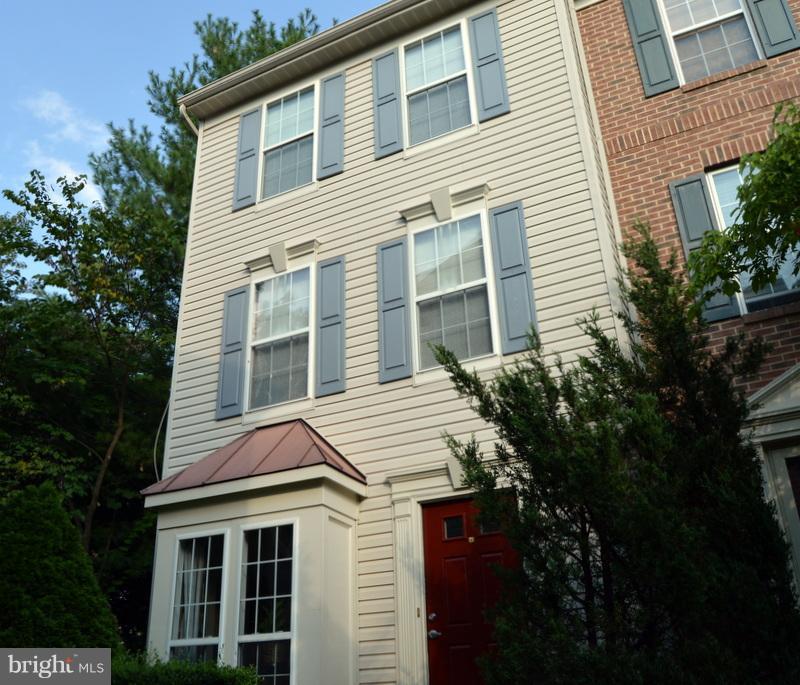 CEDAR LAKES - Residential