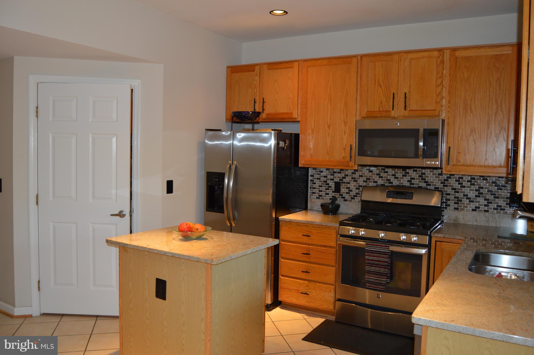 CEDAR LAKES - Residential