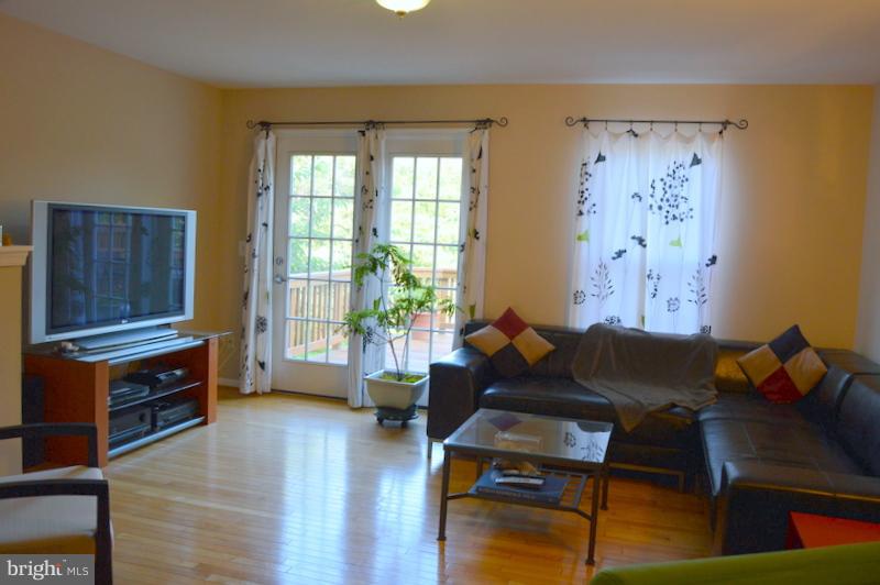 CEDAR LAKES - Residential