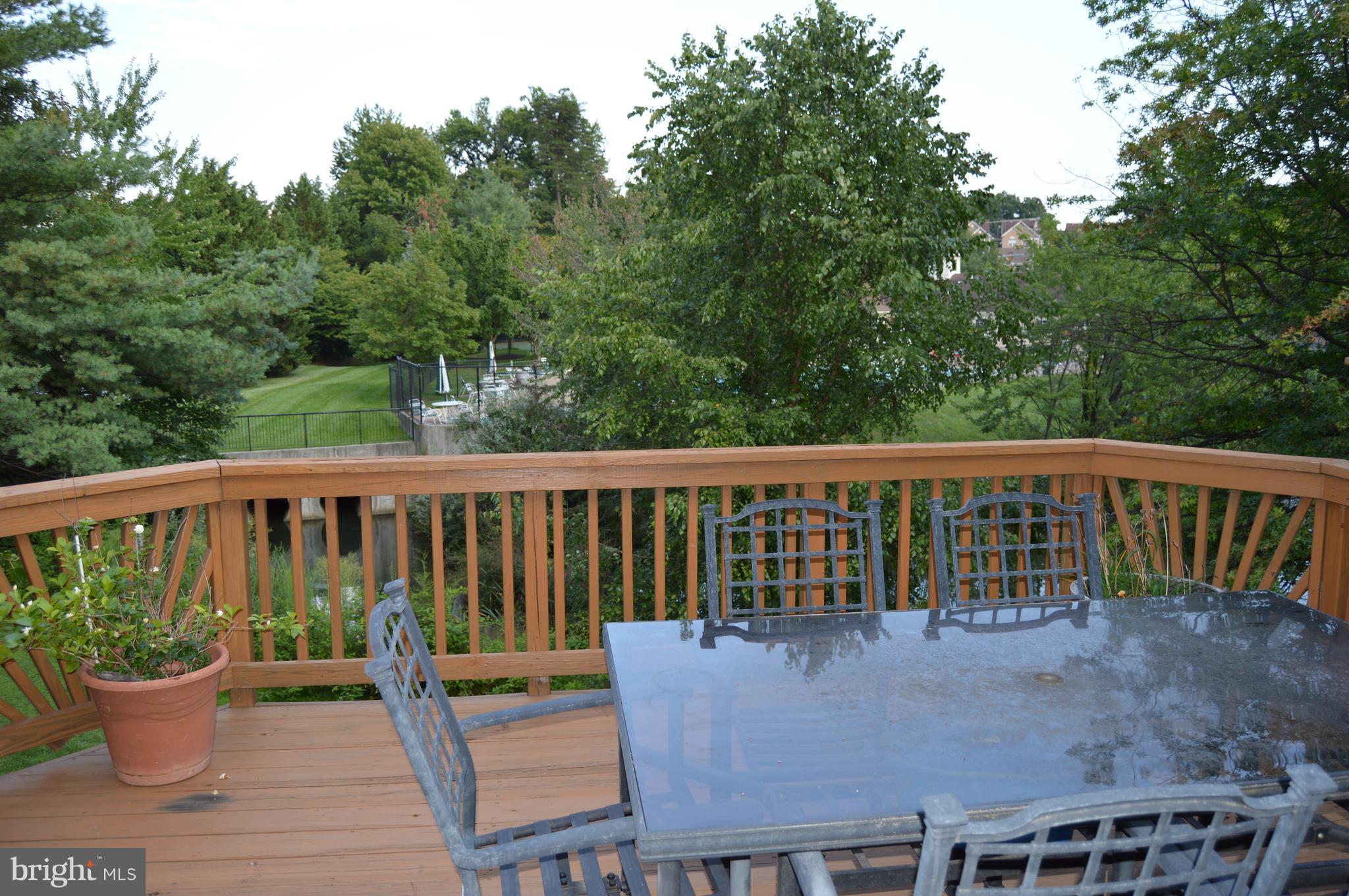 CEDAR LAKES - Residential