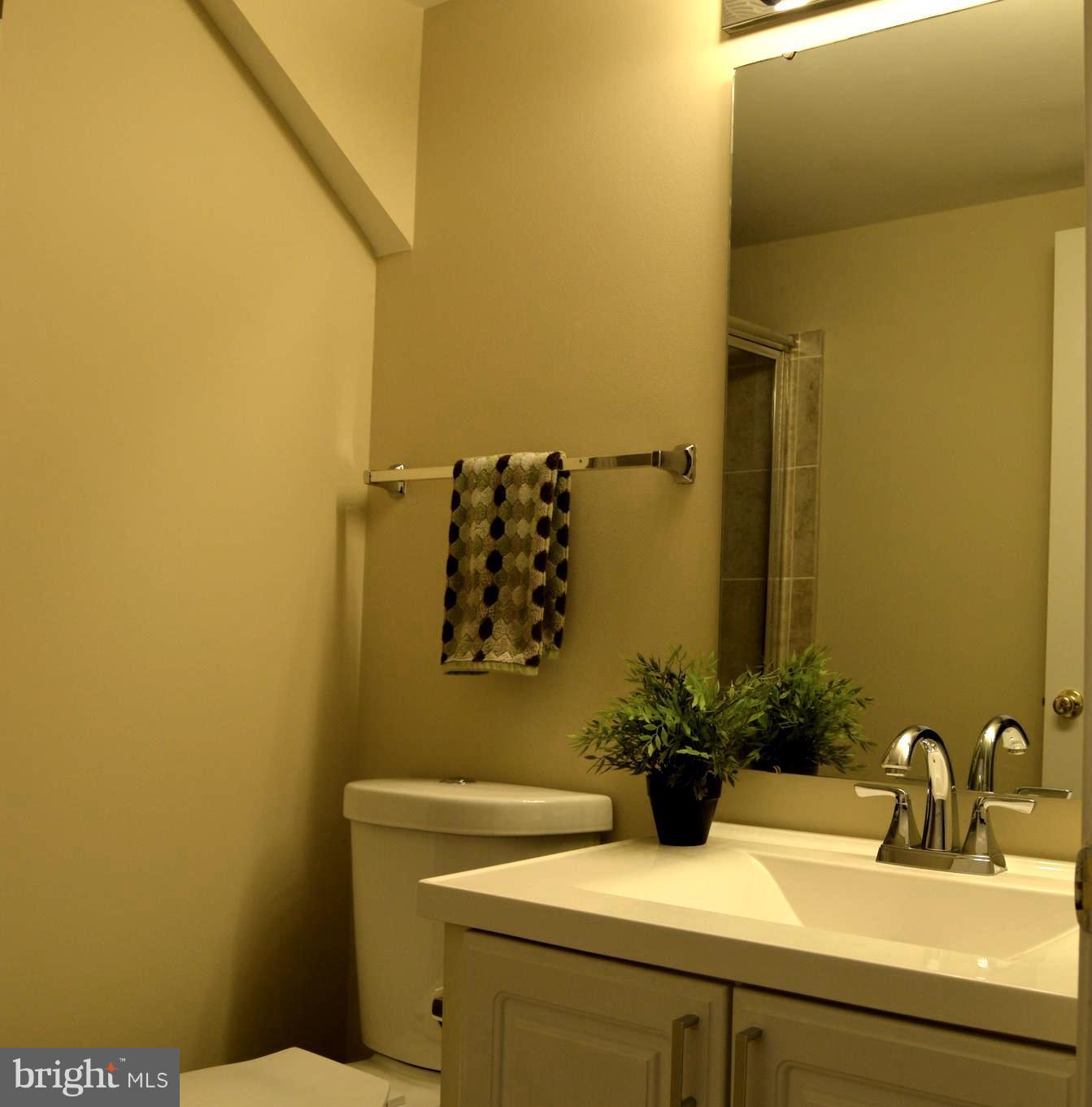 CEDAR LAKES - Residential