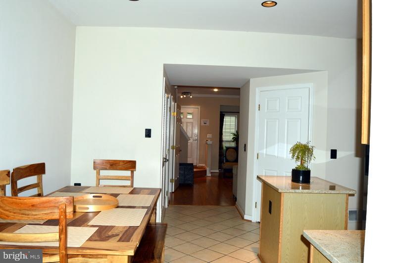 CEDAR LAKES - Residential