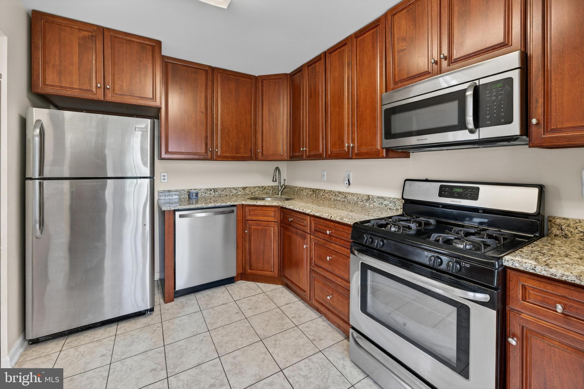 648 COVINGTON COURT