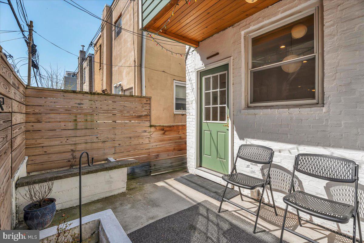 GIRARD ESTATES - Residential