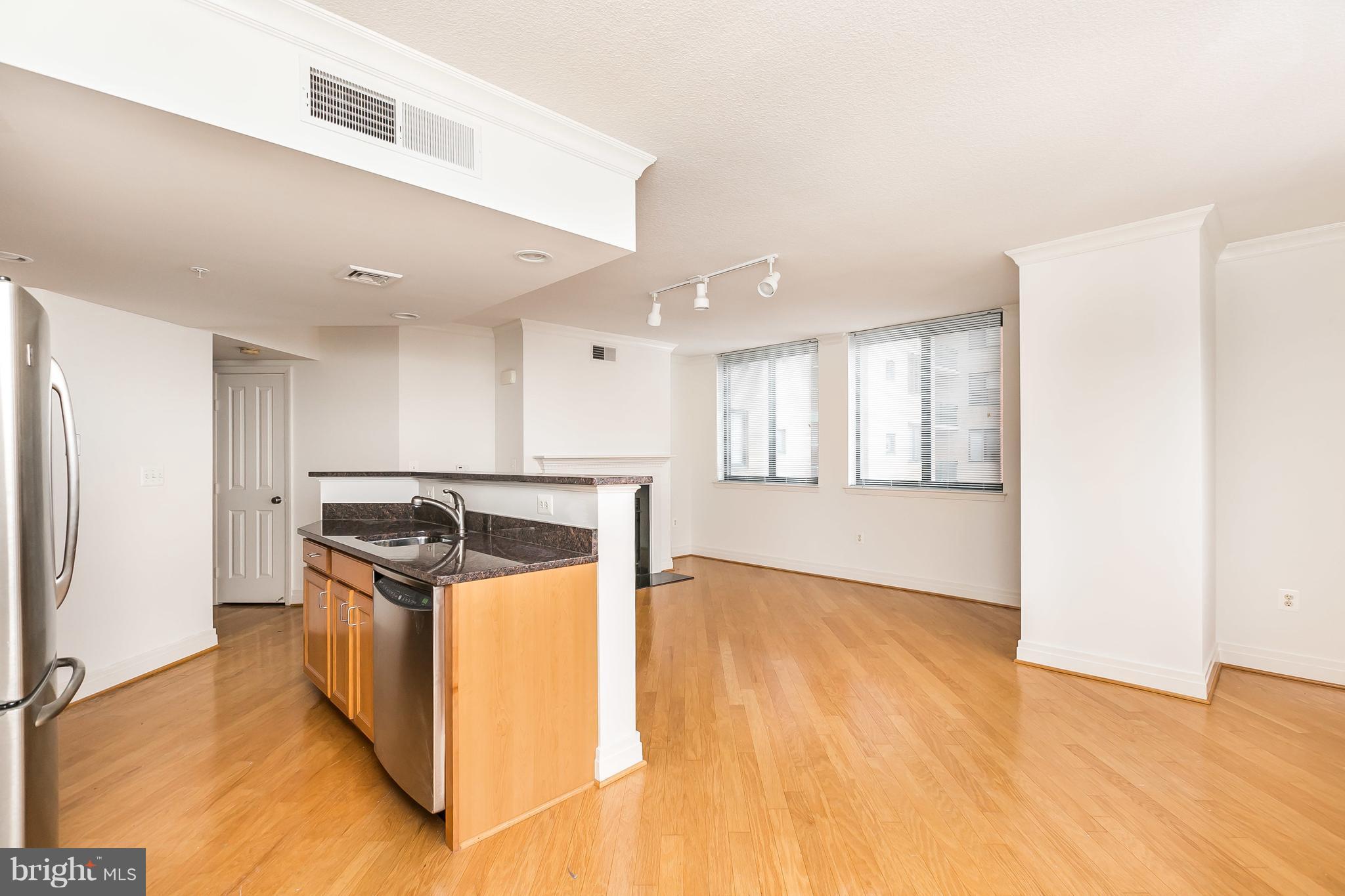 INNER HARBOR - Residential Lease