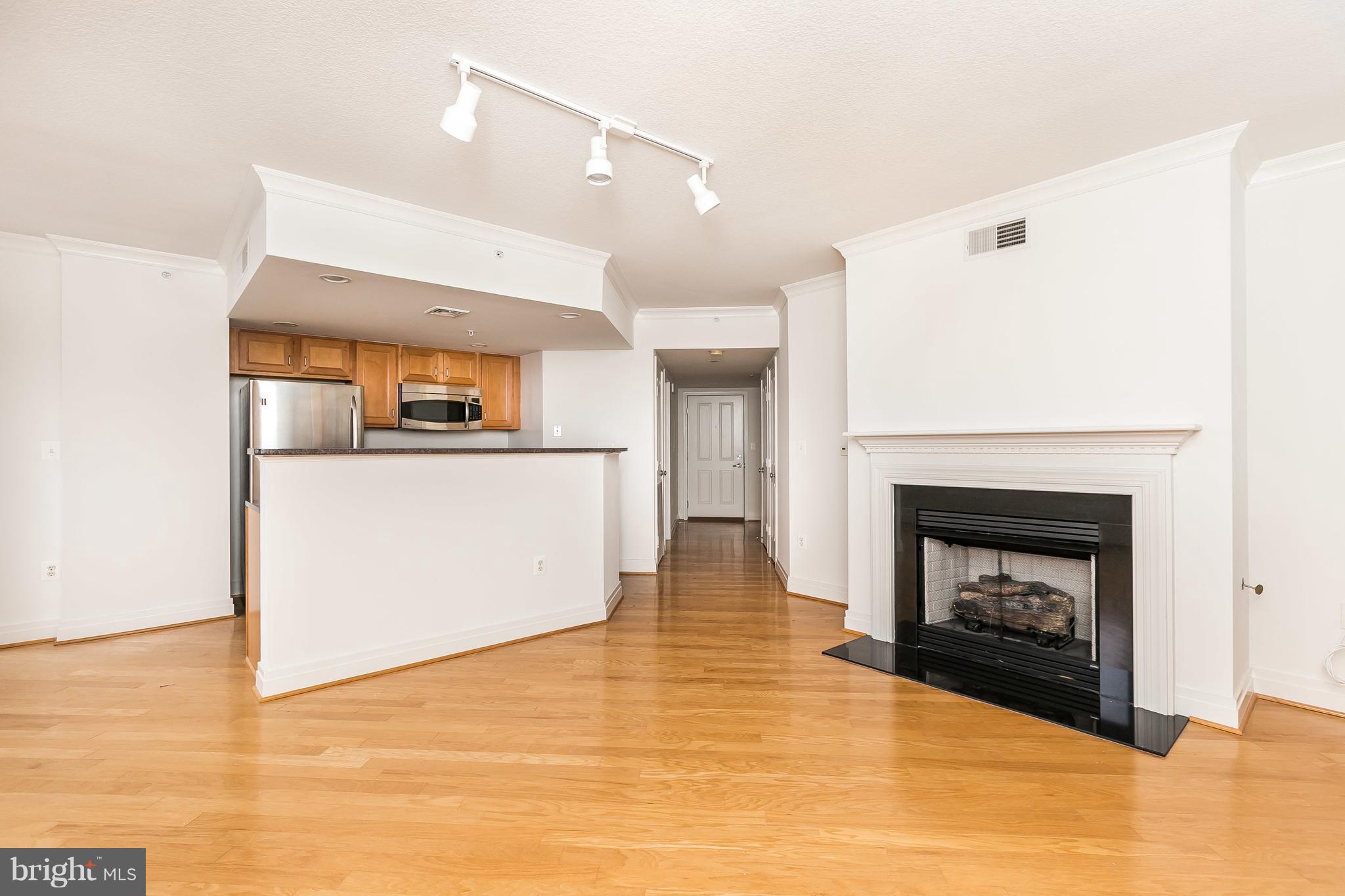 INNER HARBOR - Residential Lease