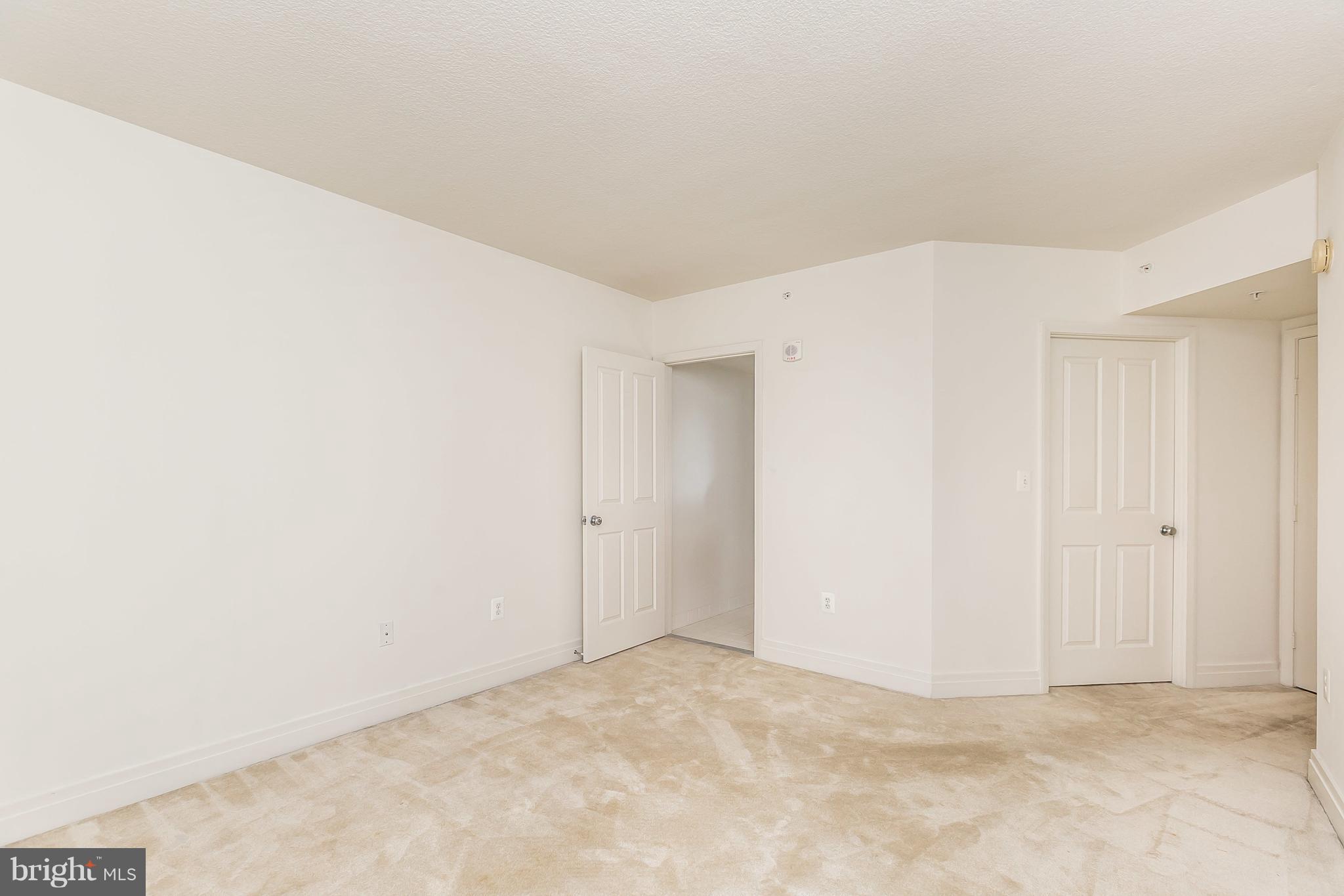 INNER HARBOR - Residential Lease