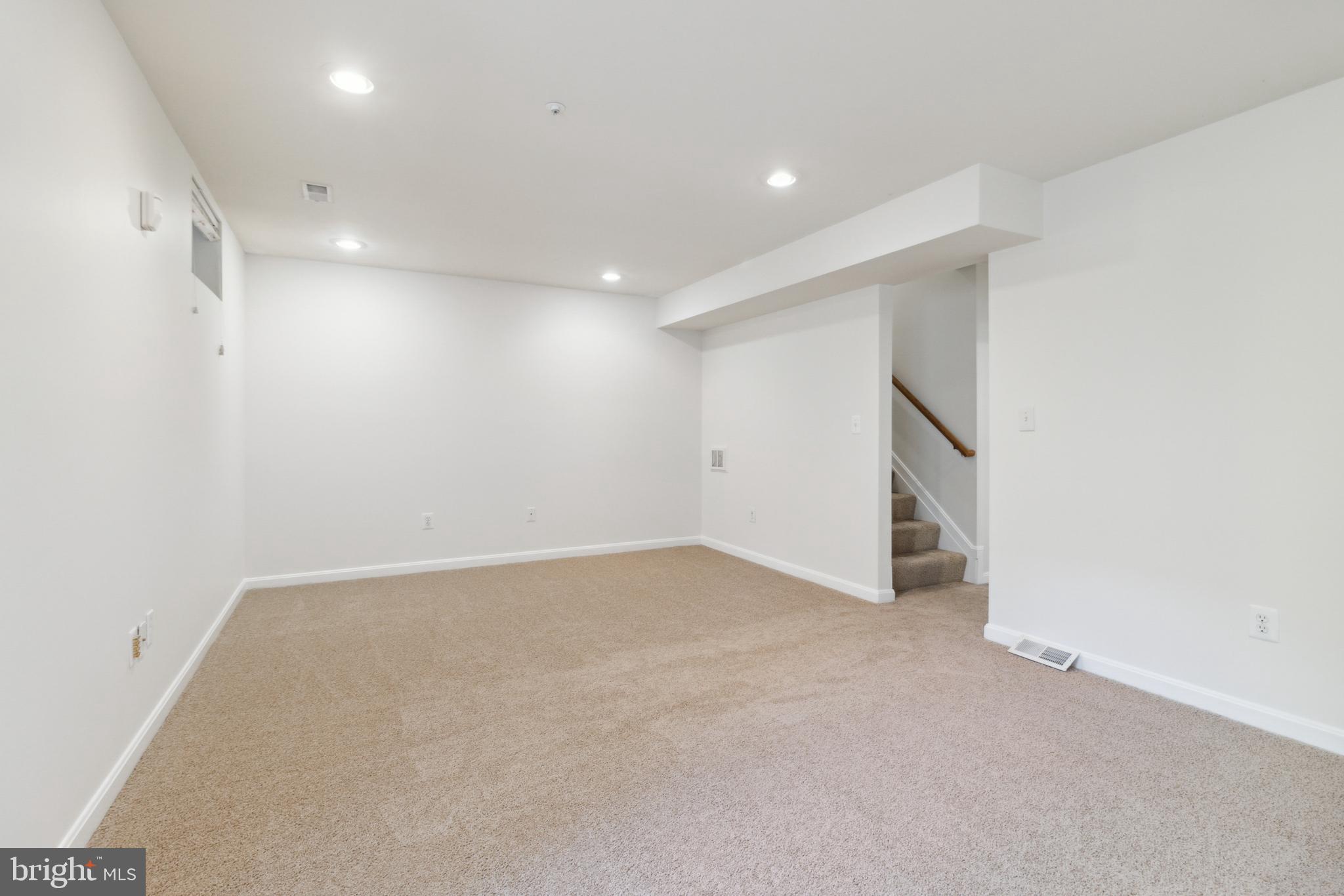 TIDEWATER GARDEN - Residential