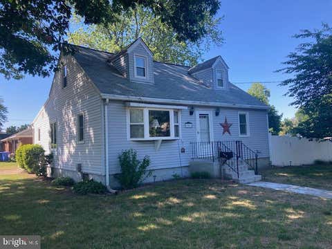 Homes For Sale - 901 Quinton Street<br/> ROEBLING, NJ 08554