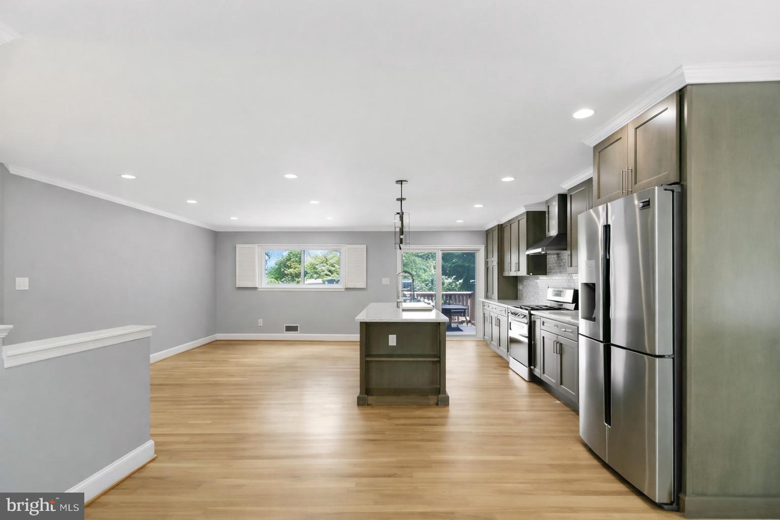 14407 OAKVALE STREET