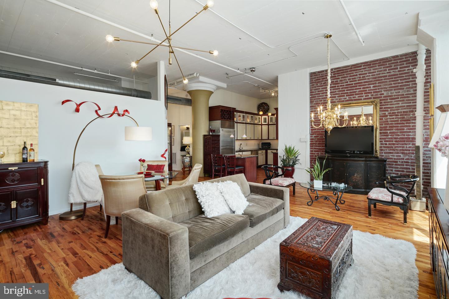 LOFT DISTRICT - Residential