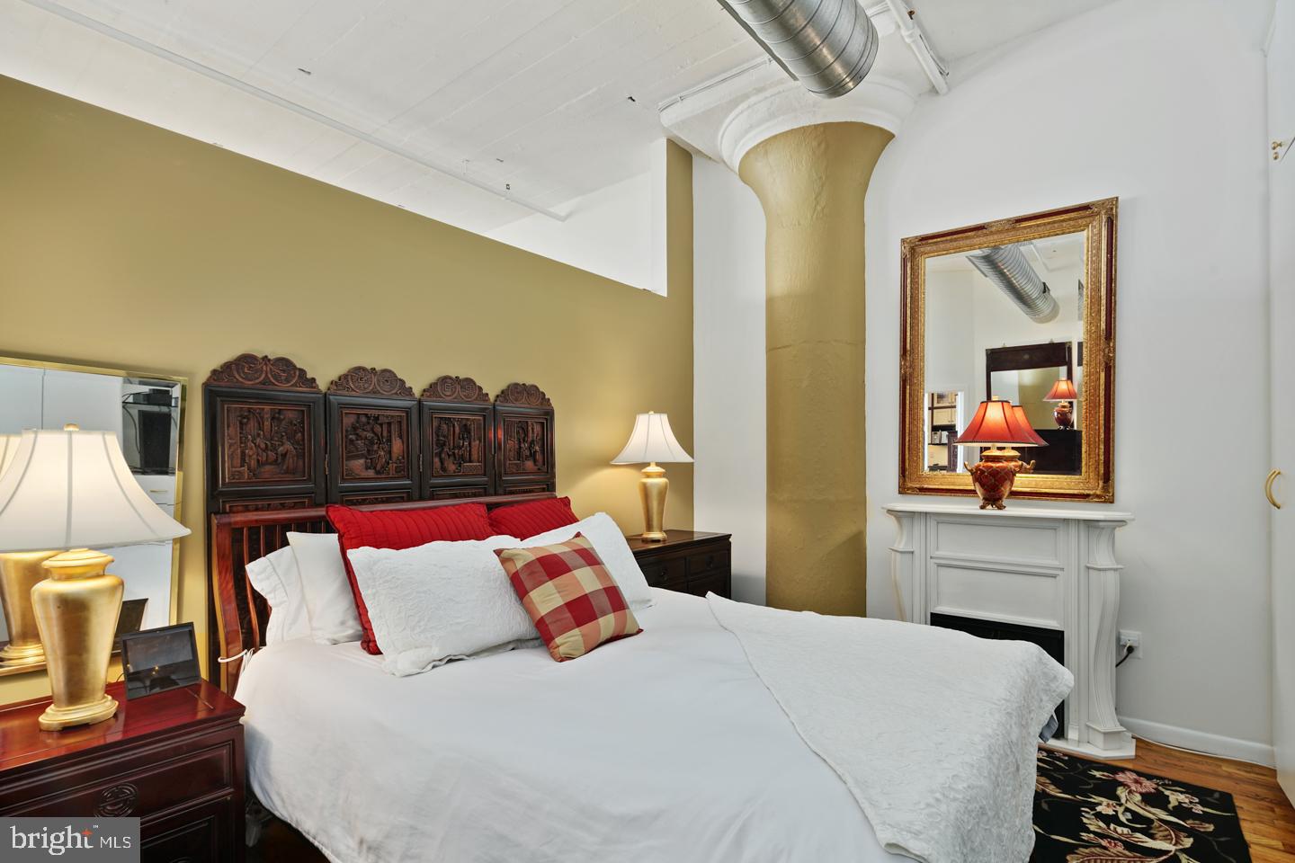 LOFT DISTRICT - Residential