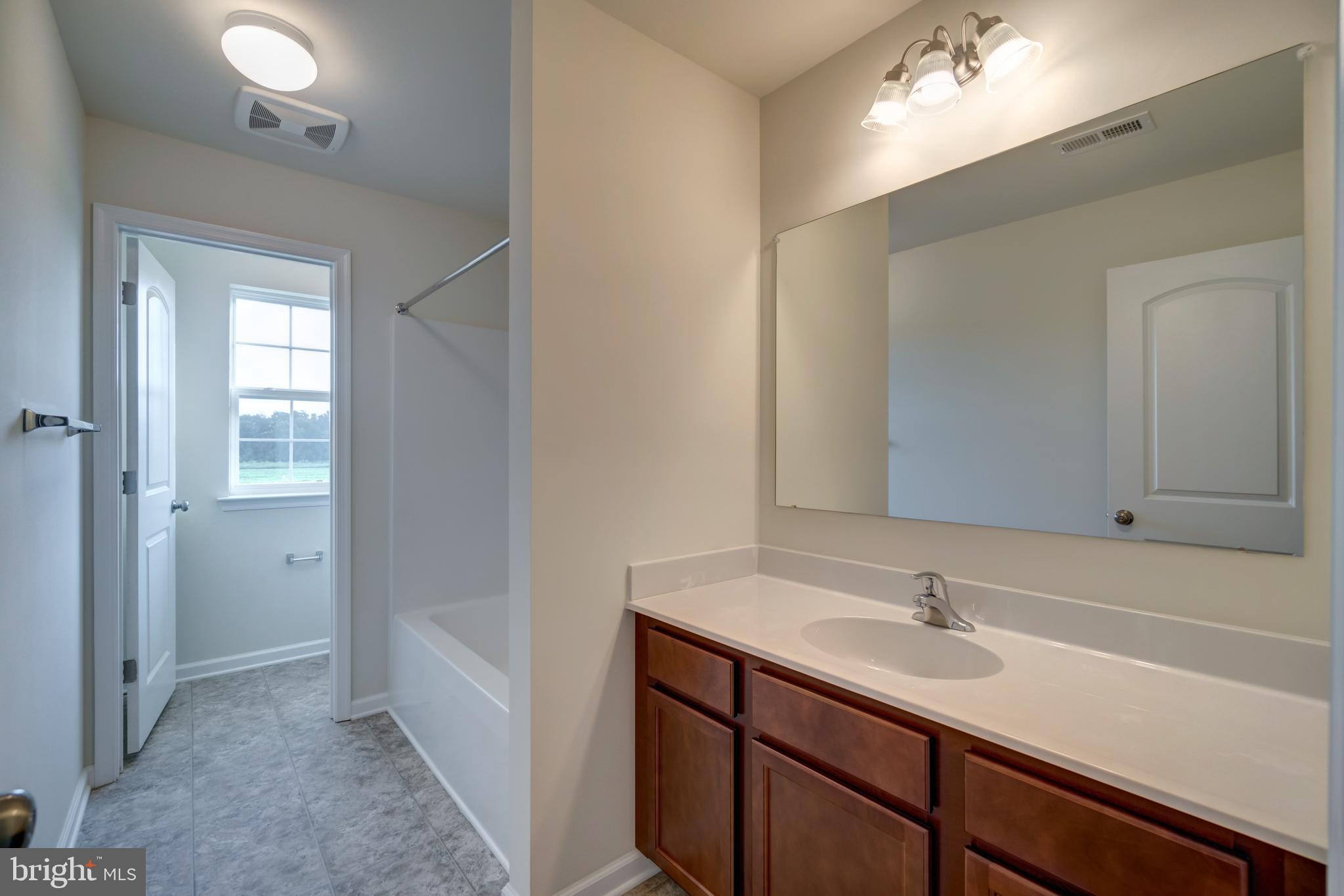 MOUNT FRIENDSHIP - Residential