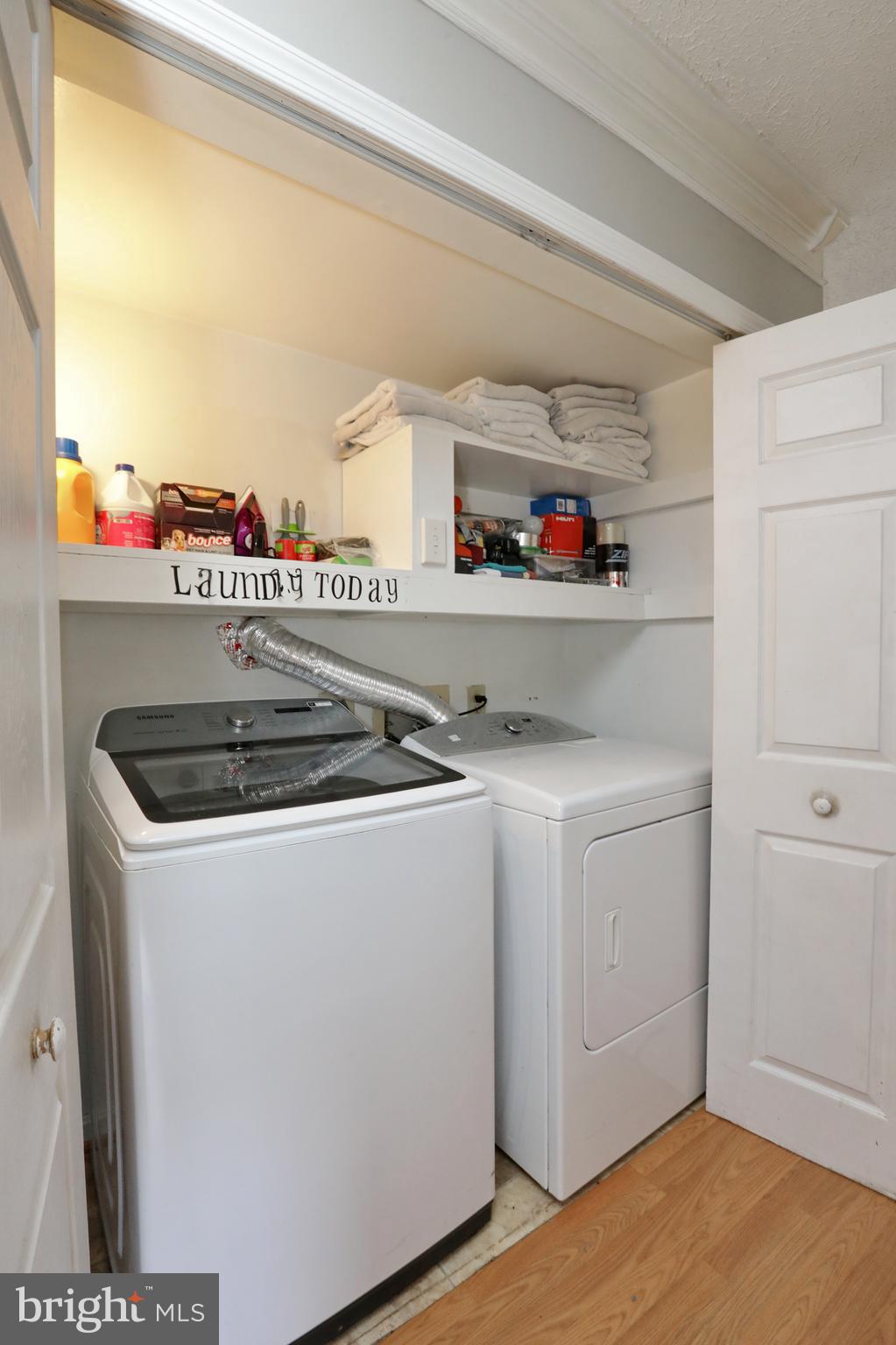 HAMPSHIRE - Residential