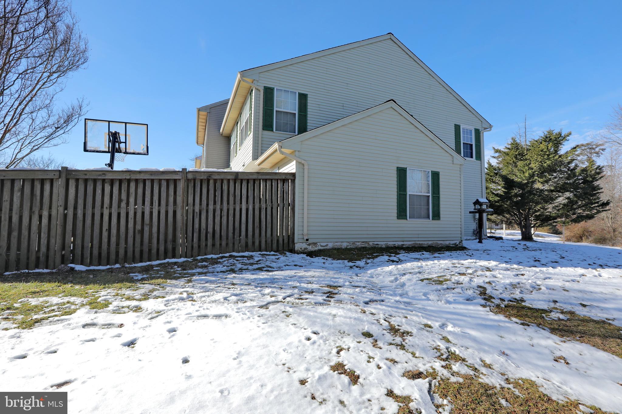 HAMPSHIRE - Residential