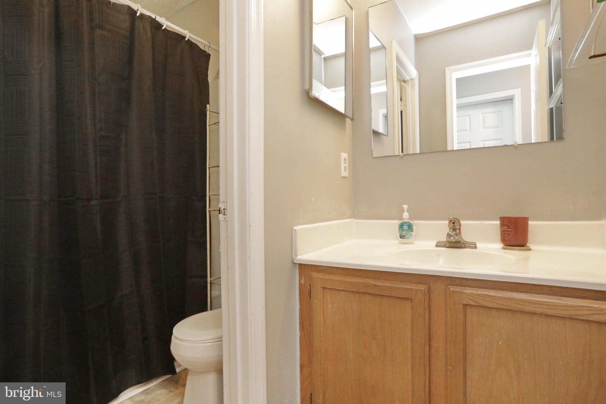 HAMPSHIRE - Residential