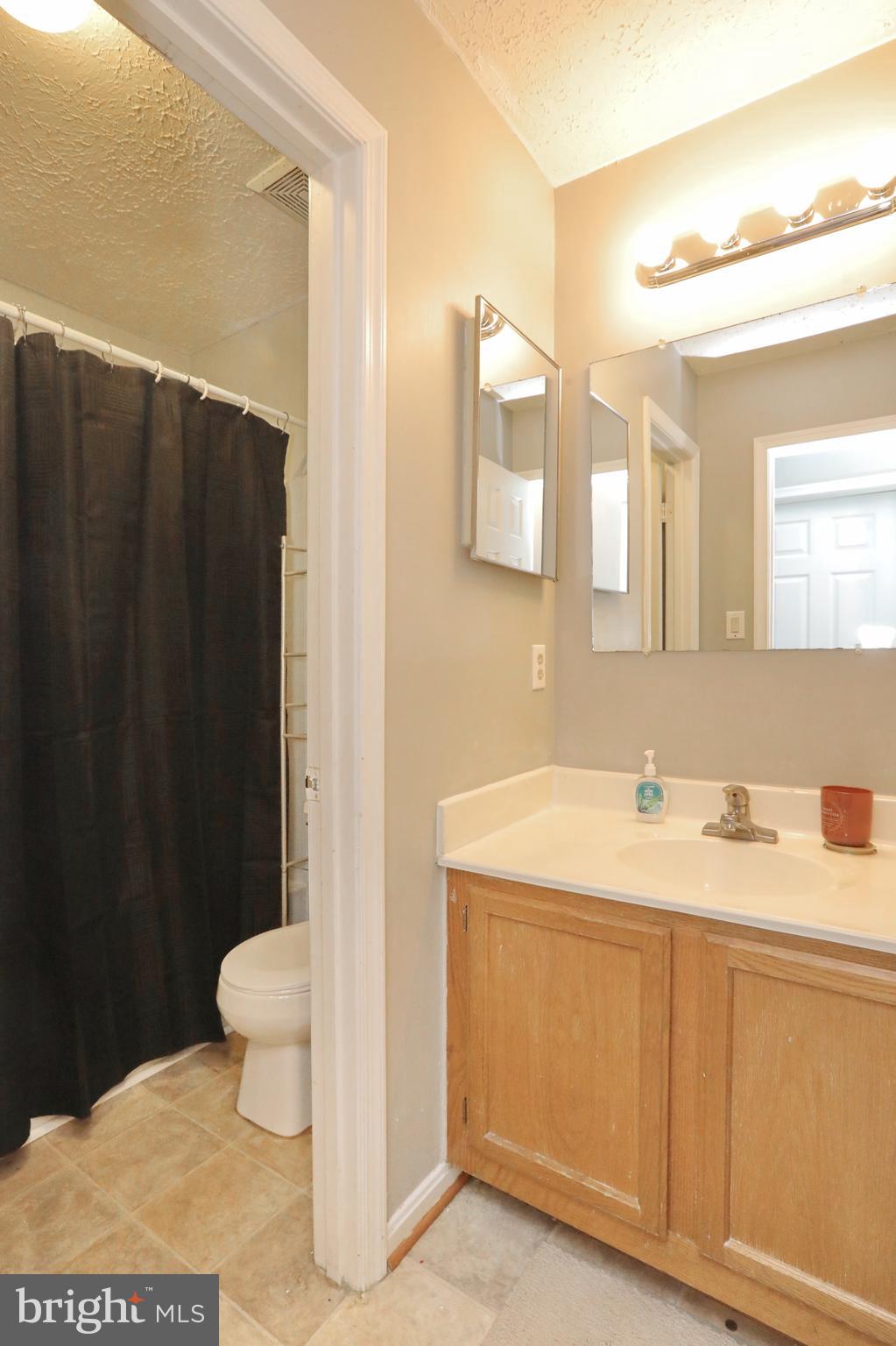 HAMPSHIRE - Residential