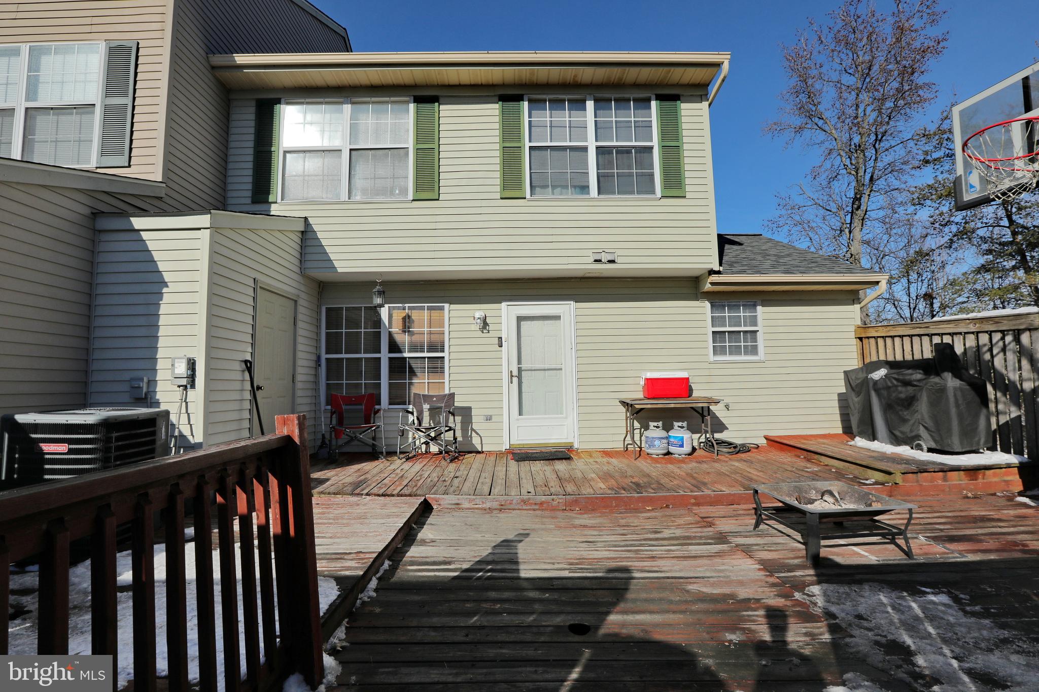 HAMPSHIRE - Residential