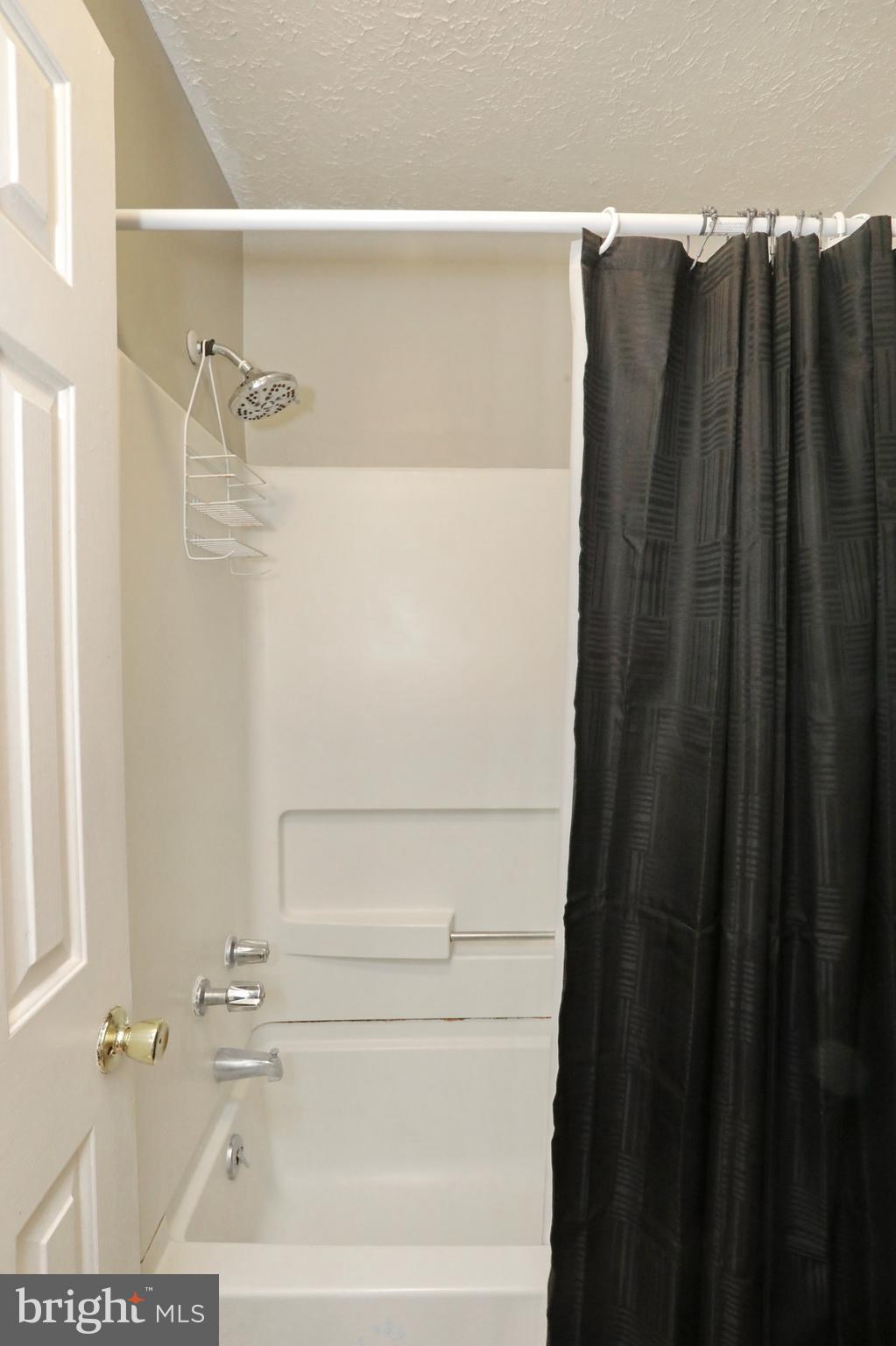 HAMPSHIRE - Residential