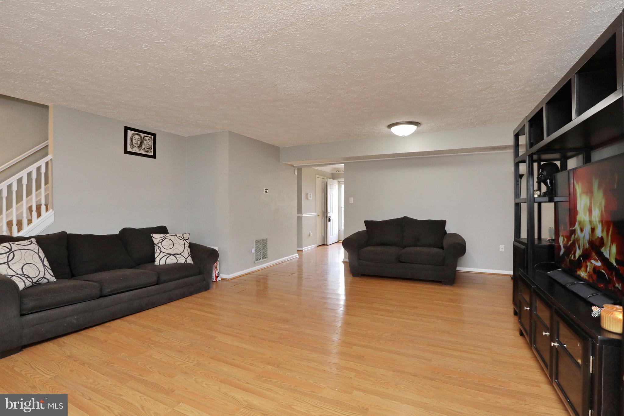 HAMPSHIRE - Residential