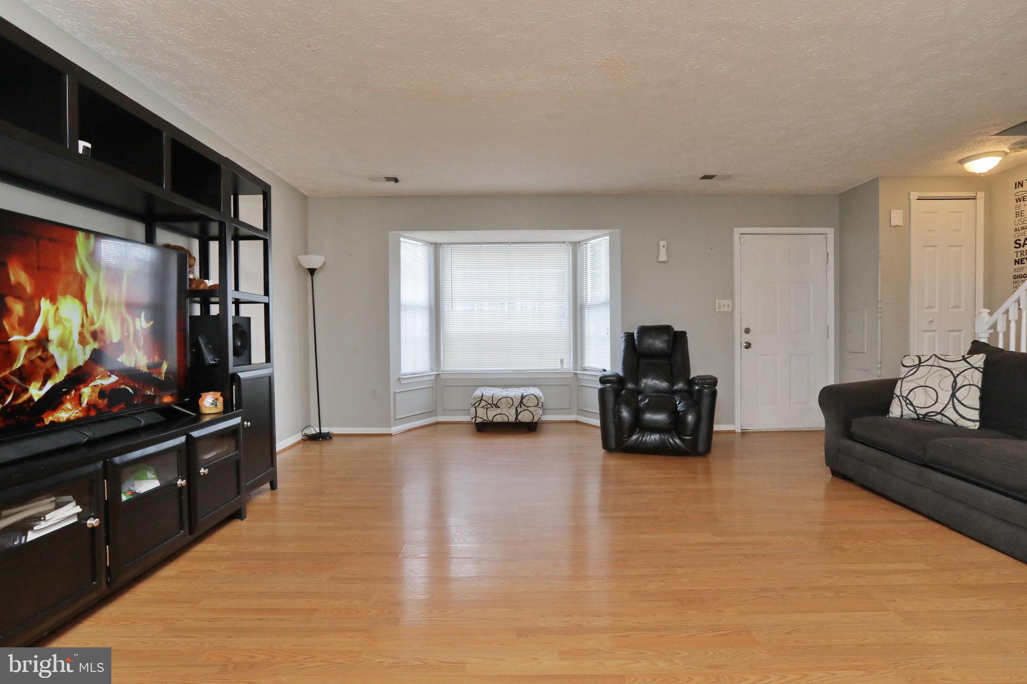 HAMPSHIRE - Residential