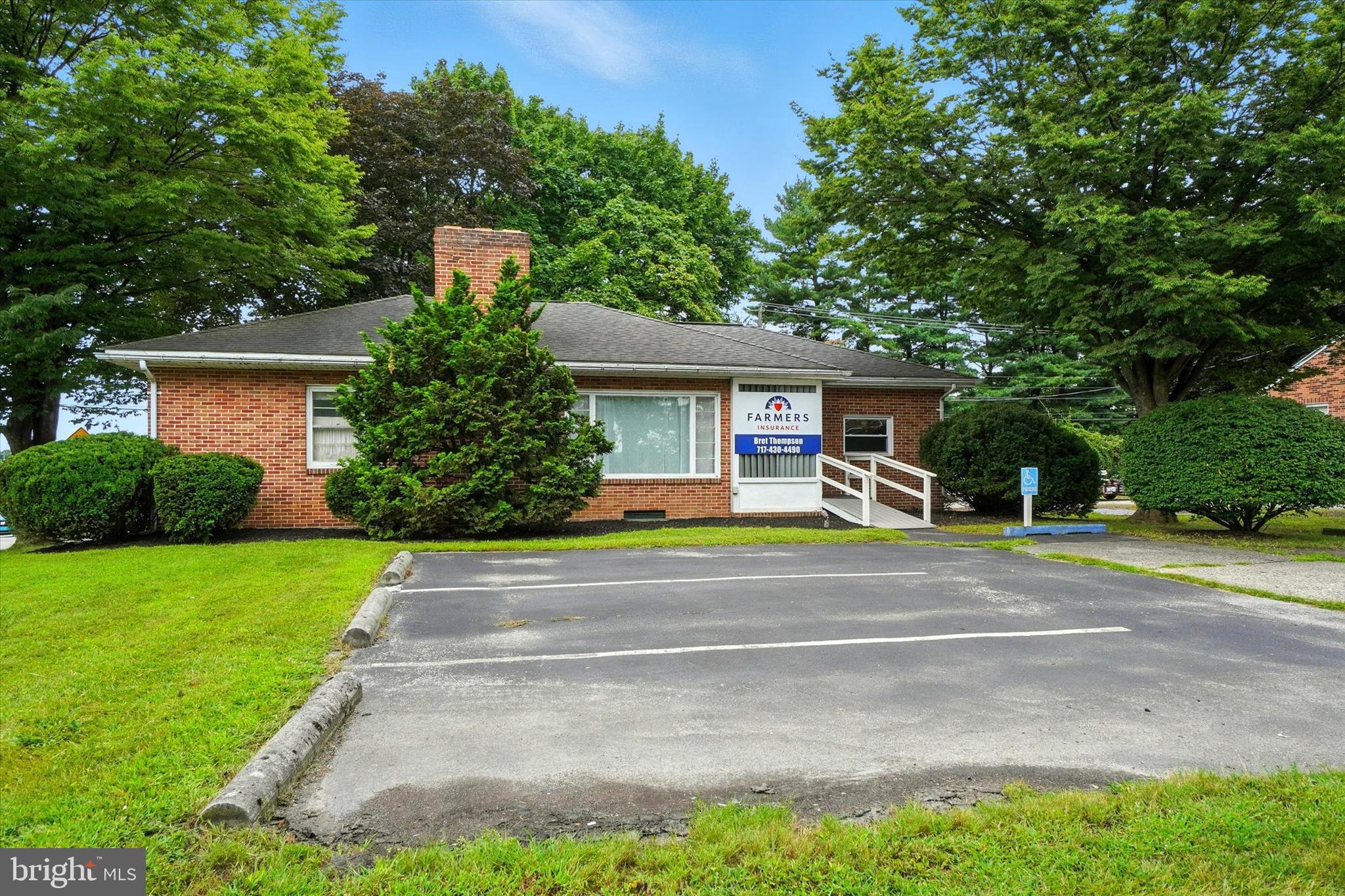 This well-maintained 1,300 SF property is ready for a new owner on bustling South Queen St! Property features multiple private offices, a welcoming reception area, and private restroom. ADA accessible front entrance with a ramp and handrails. With ample front and back on-site parking and prominent roadside signage, your business will have easy access and great visibility.