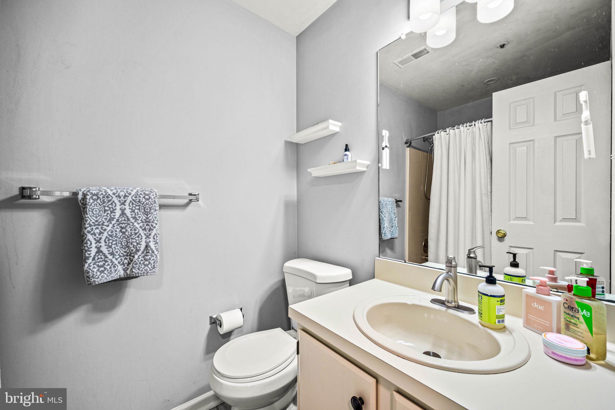 EXTON STATION - Residential