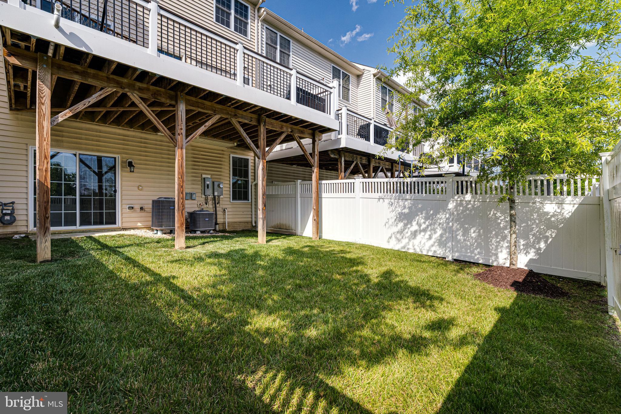 MARLBORO RIDGE - Residential