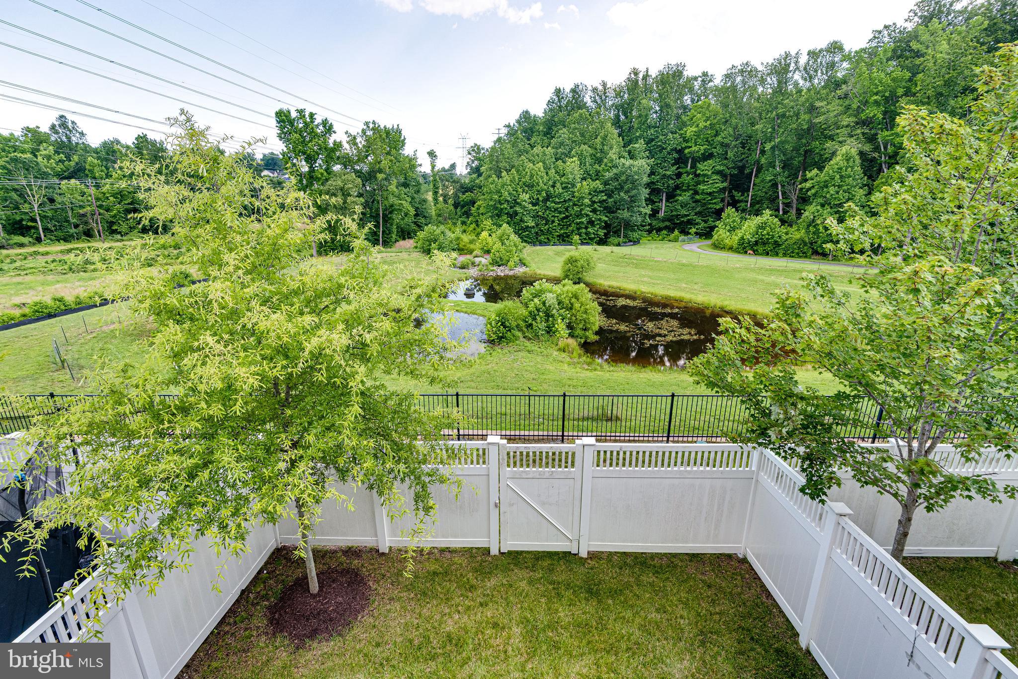 MARLBORO RIDGE - Residential