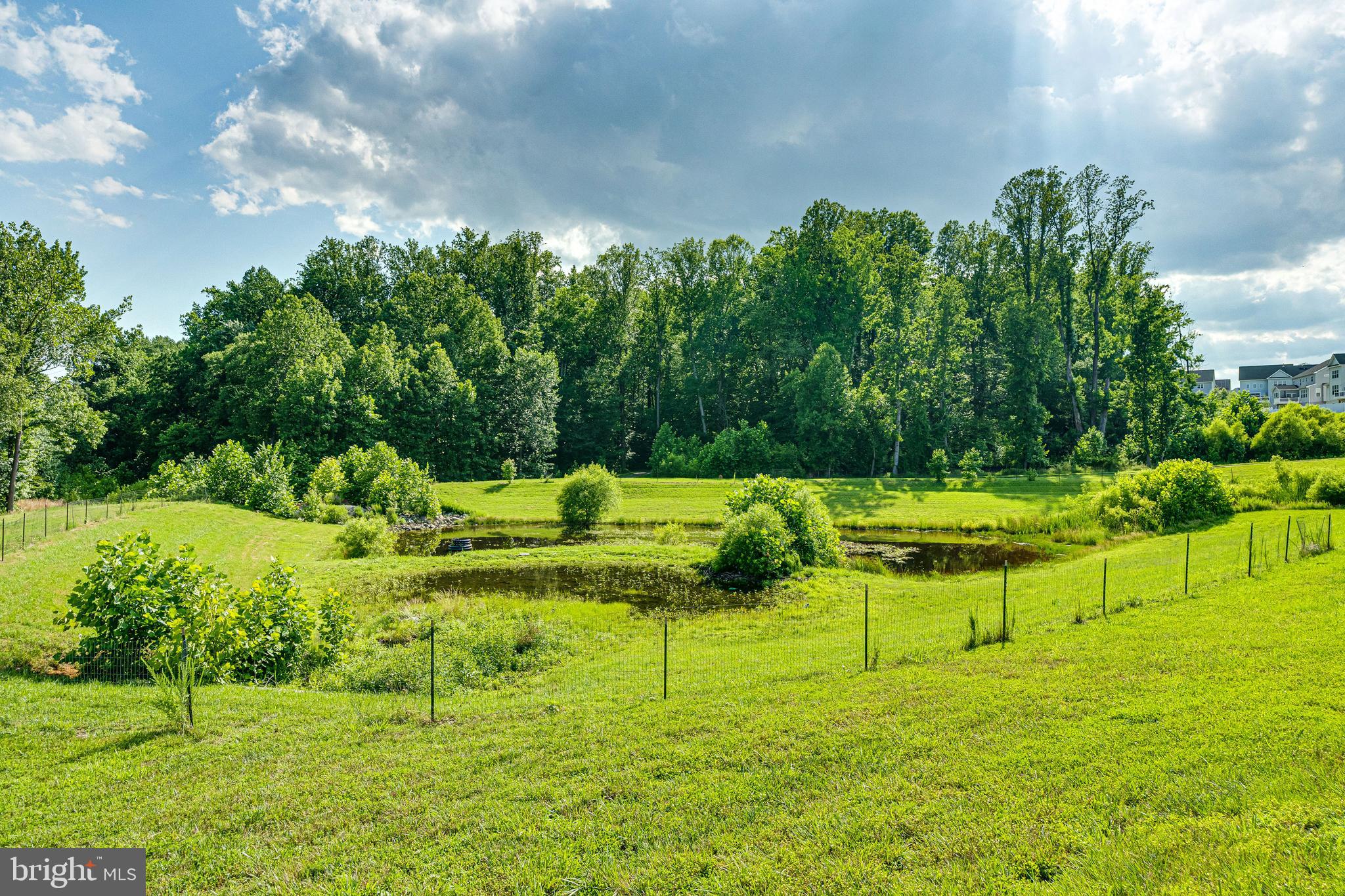 MARLBORO RIDGE - Residential