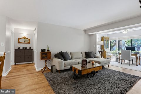 Condo For Sale - 2205 Hunters Run Drive<br/> RESTON, VA 20191