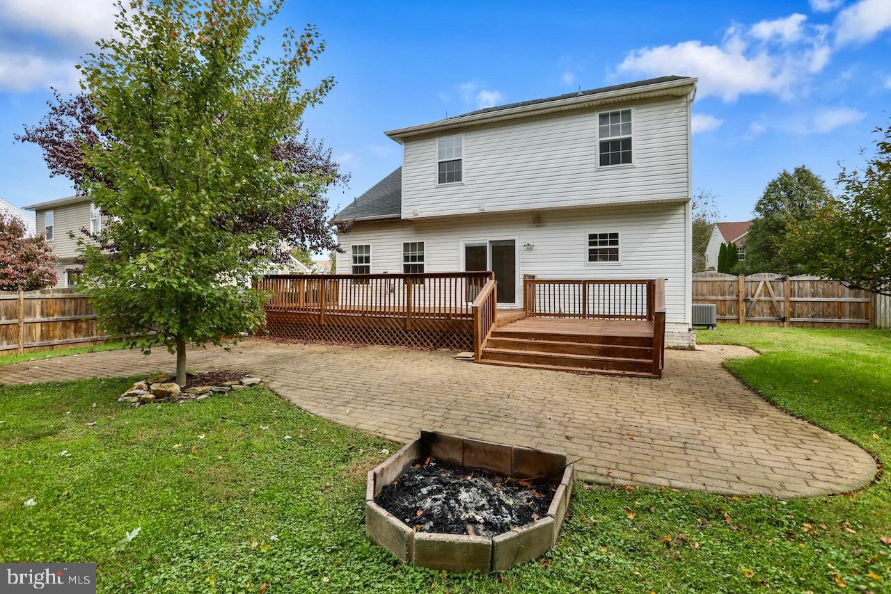 HILLSIDE - Residential