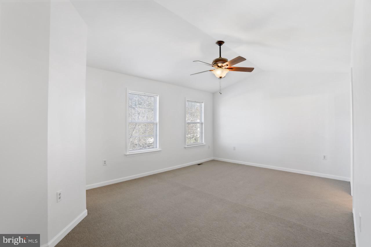 HILLSIDE - Residential