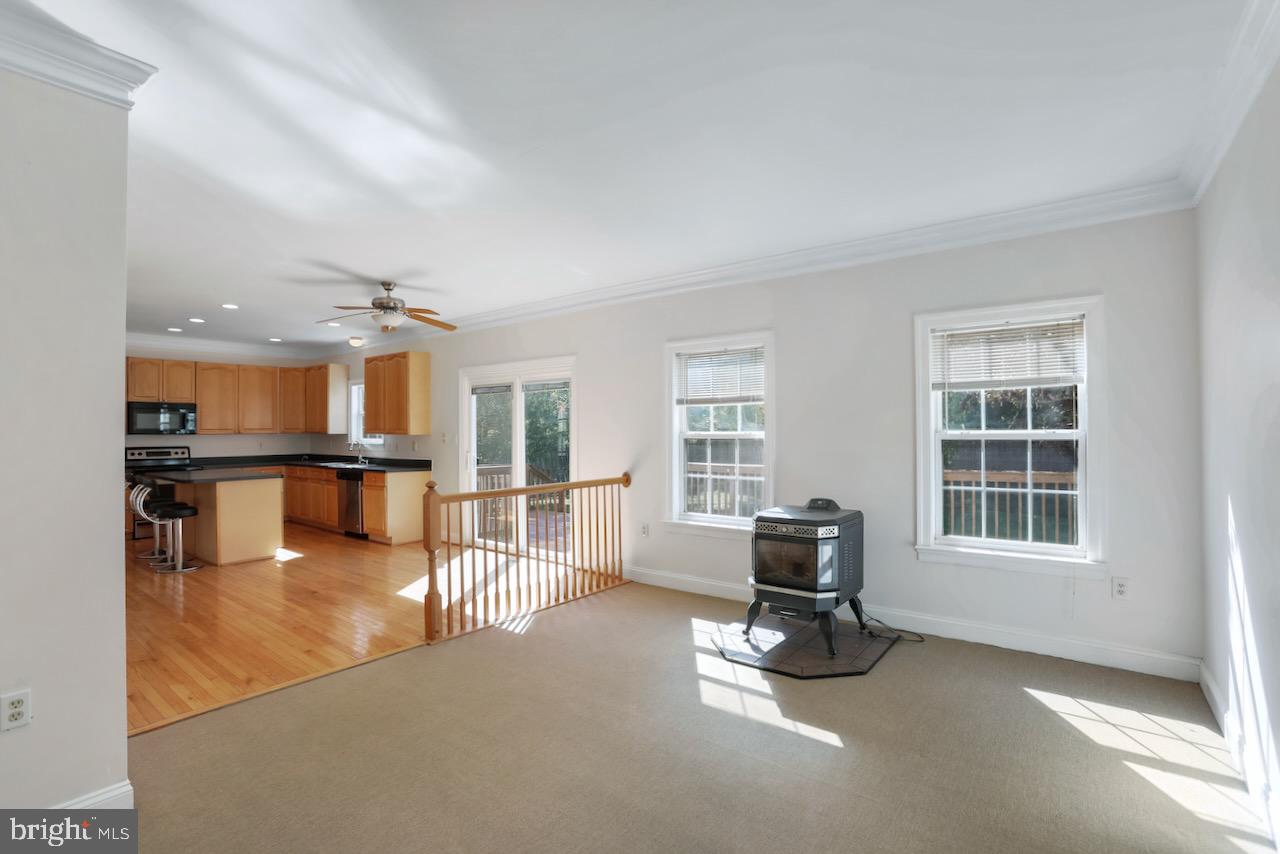 HILLSIDE - Residential