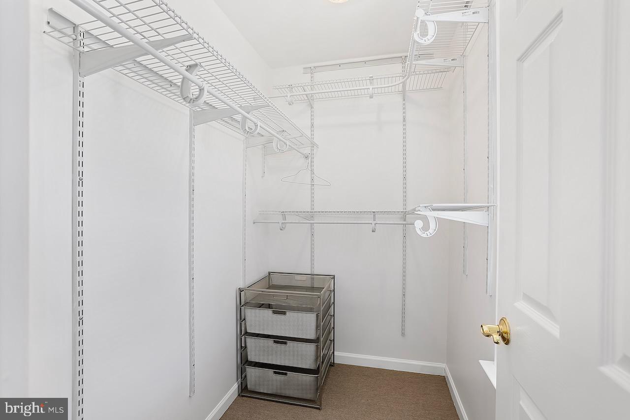 HILLSIDE - Residential