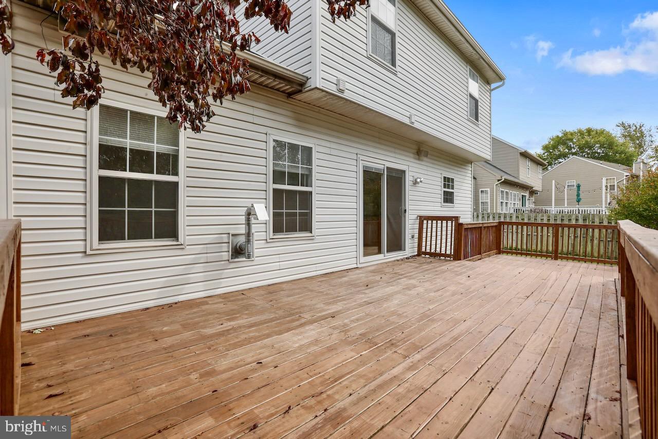 HILLSIDE - Residential