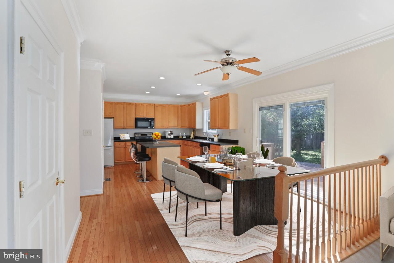 HILLSIDE - Residential