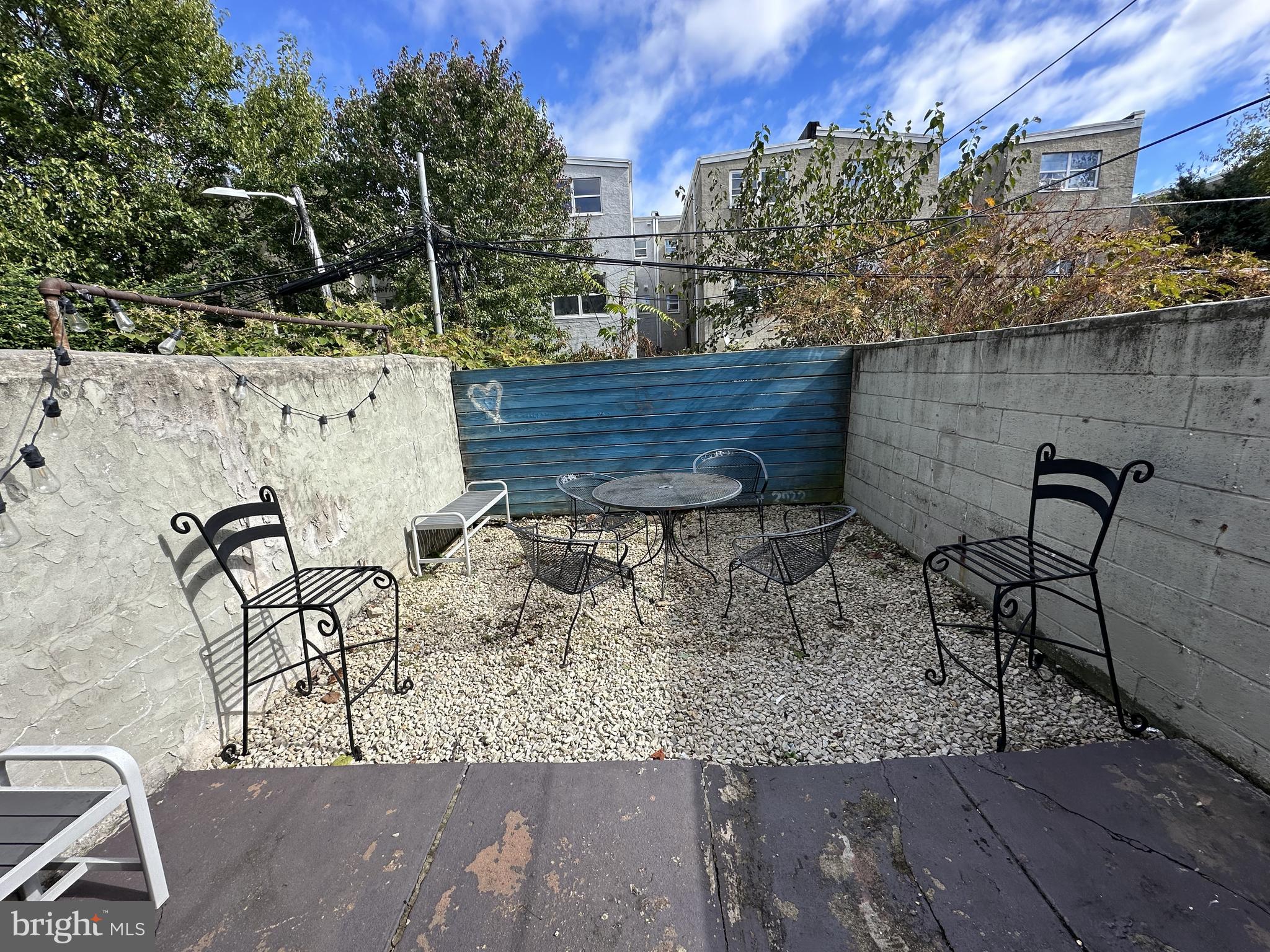 TEMPLE UNIVERSITY - Residential Lease