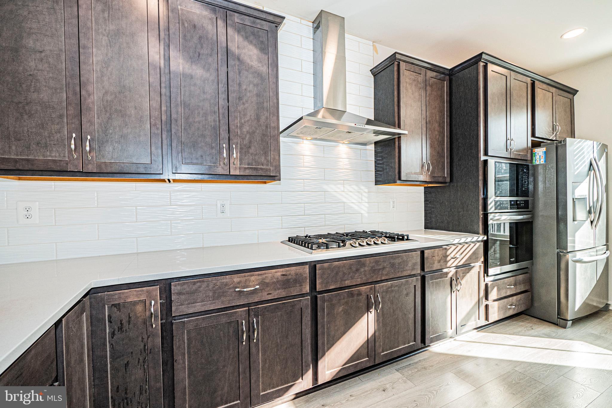 ROSEDALE - Residential