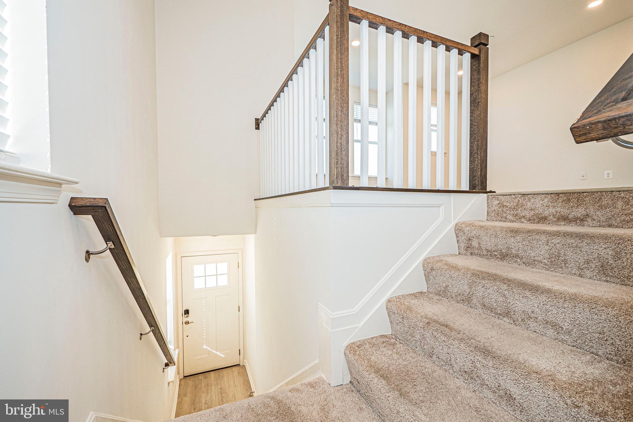 ROSEDALE - Residential