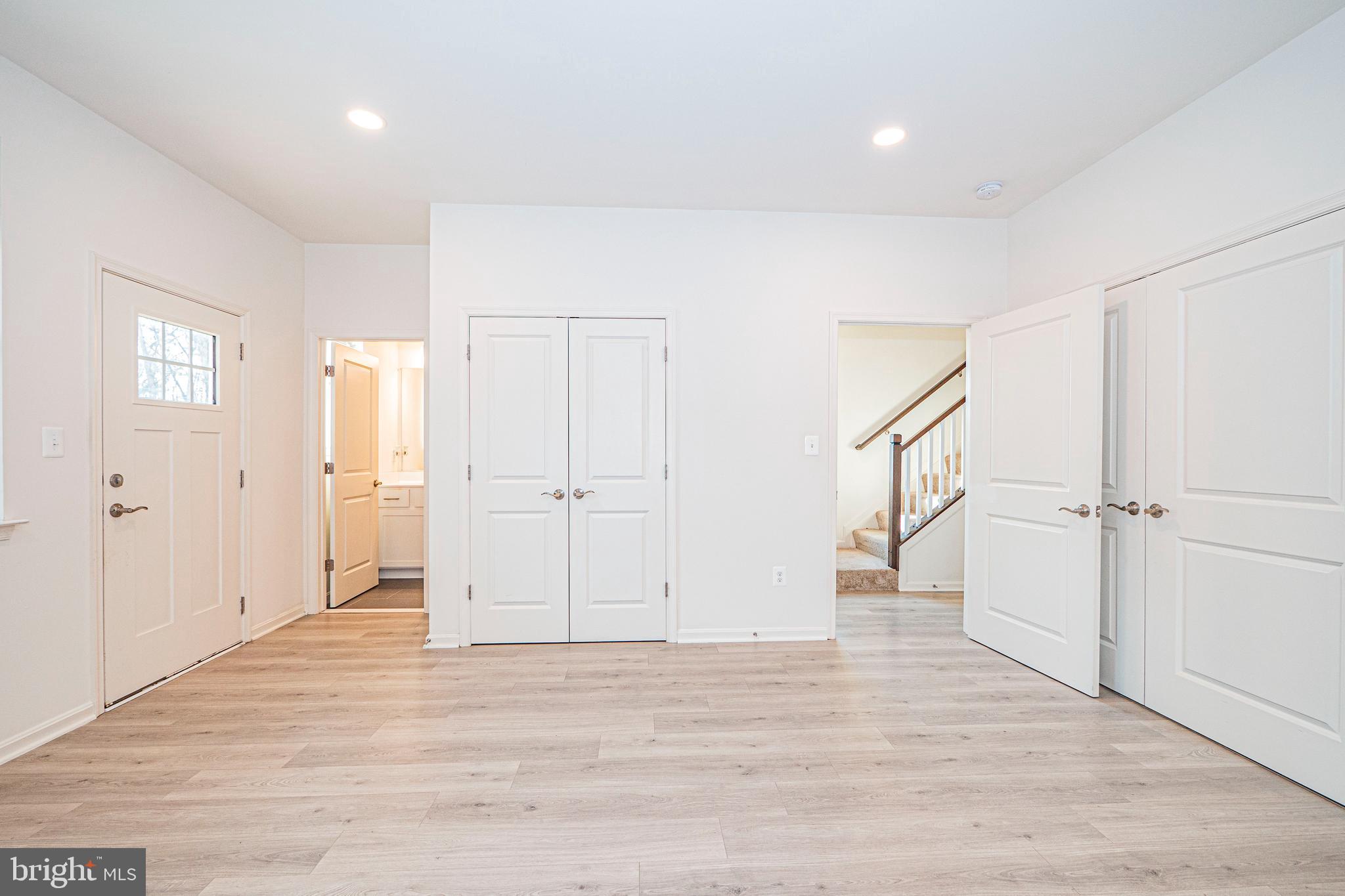 ROSEDALE - Residential