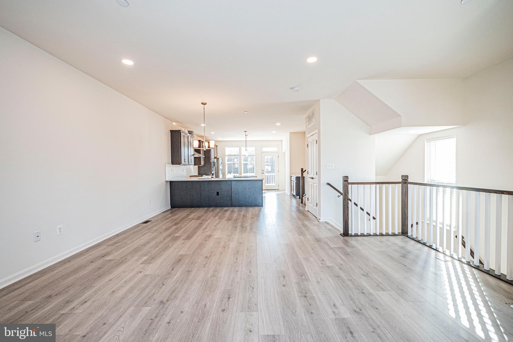 ROSEDALE - Residential