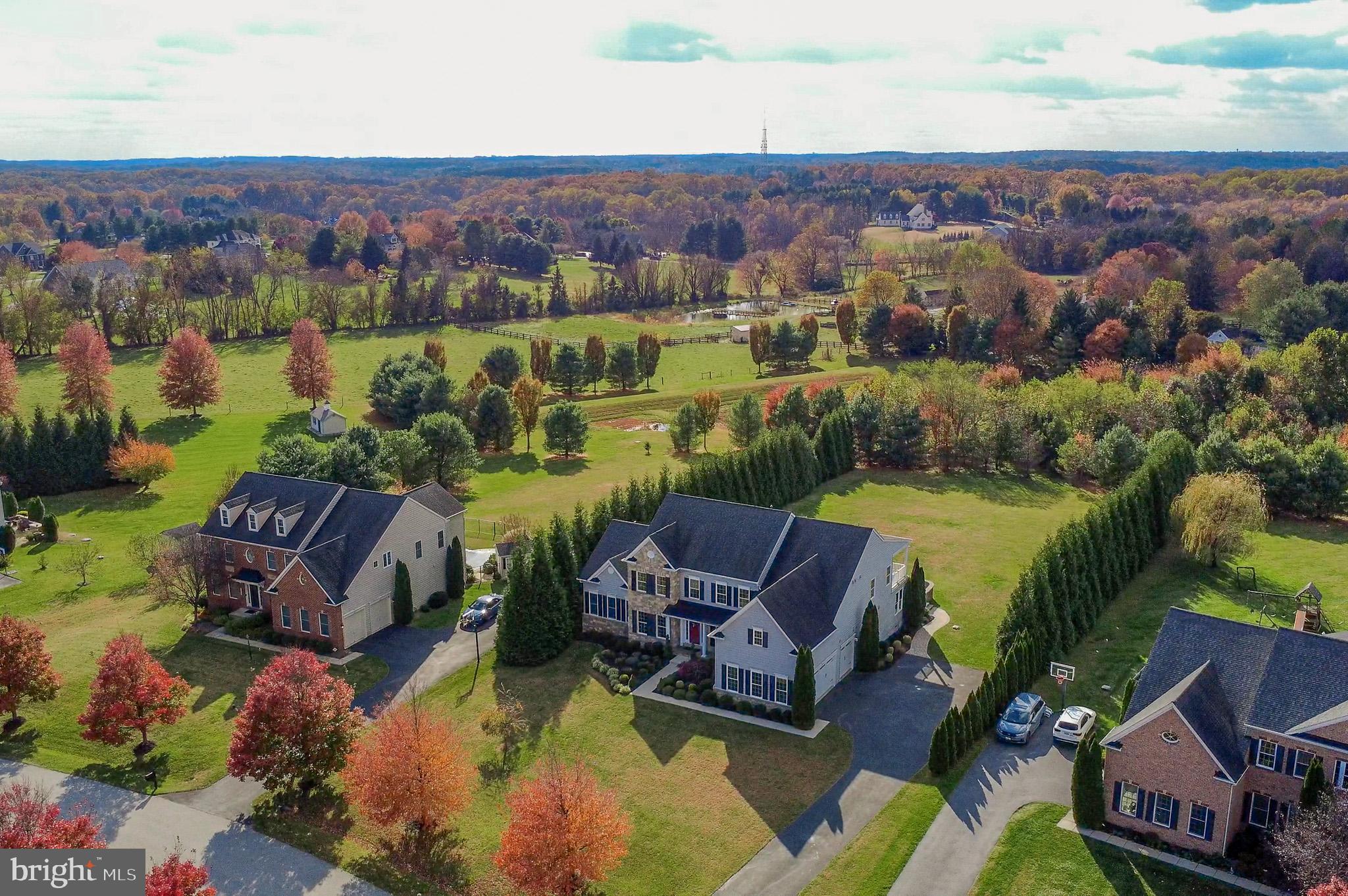 THE WARFIELDS II - Residential